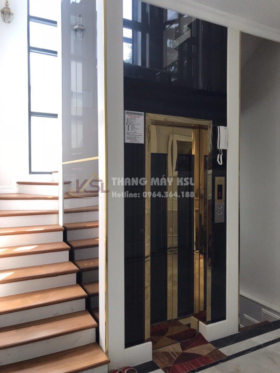 Thang kính vuông 10 Thang kính vuông 10