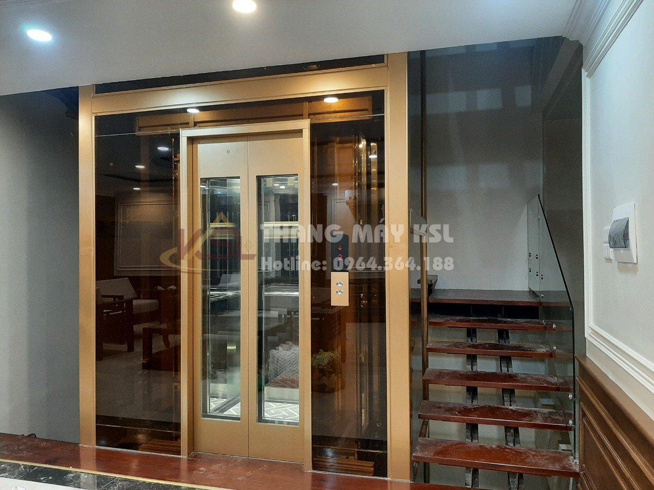 Thang kính vuông 12 Thang kính vuông 12