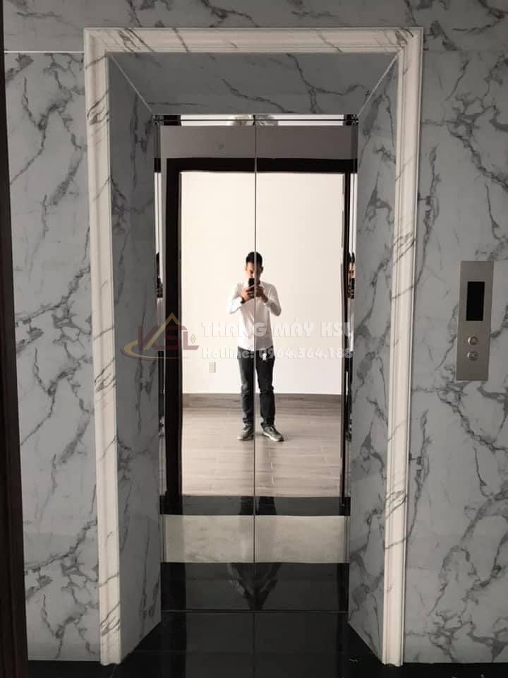 Thang inox hoa văn trắng 07 Thang inox hoa văn trắng 07