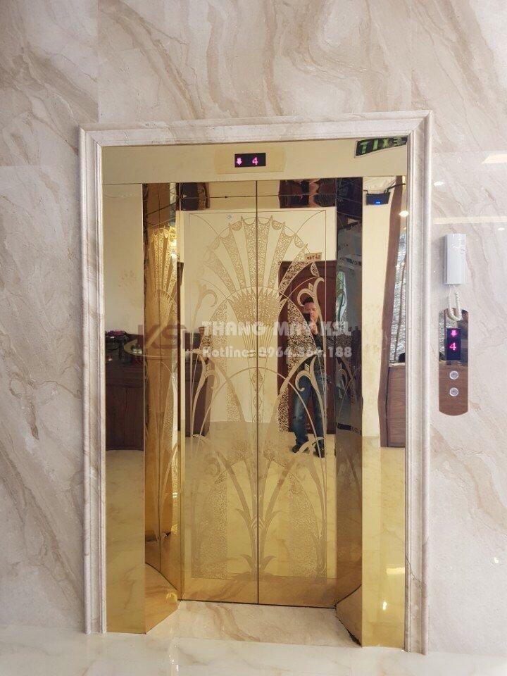 Thang inox hoa văn vàng gold 14 Thang inox hoa văn vàng gold 14