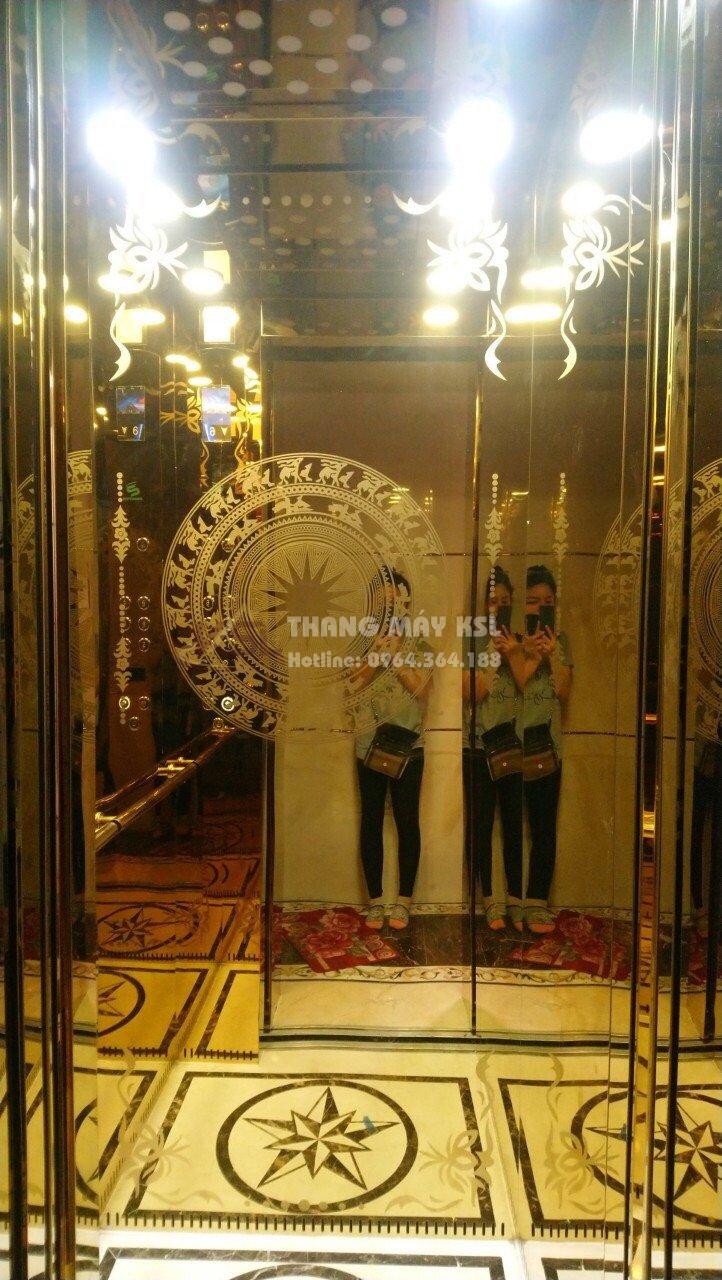 Thang inox hoa văn vàng gold 23 Thang inox hoa văn vàng gold 23