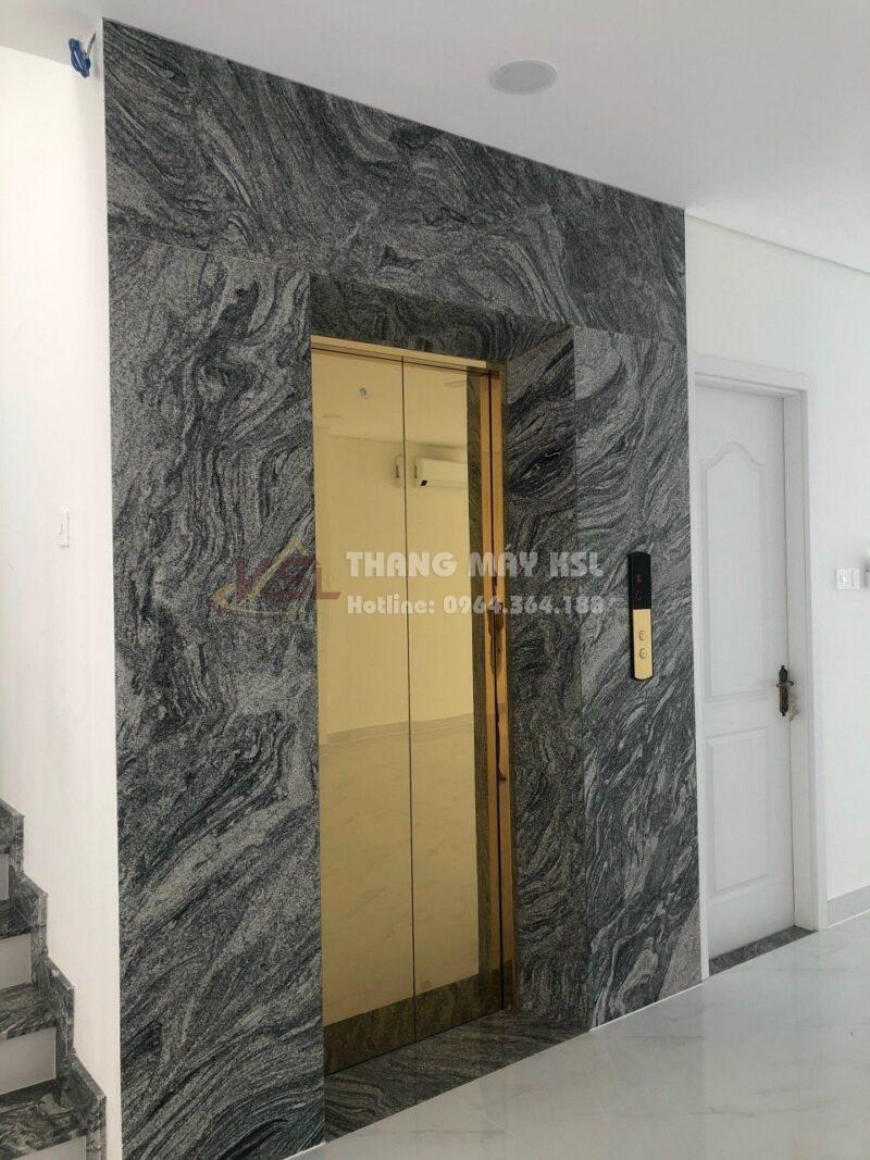 Thang inox hoa văn vàng gold 02