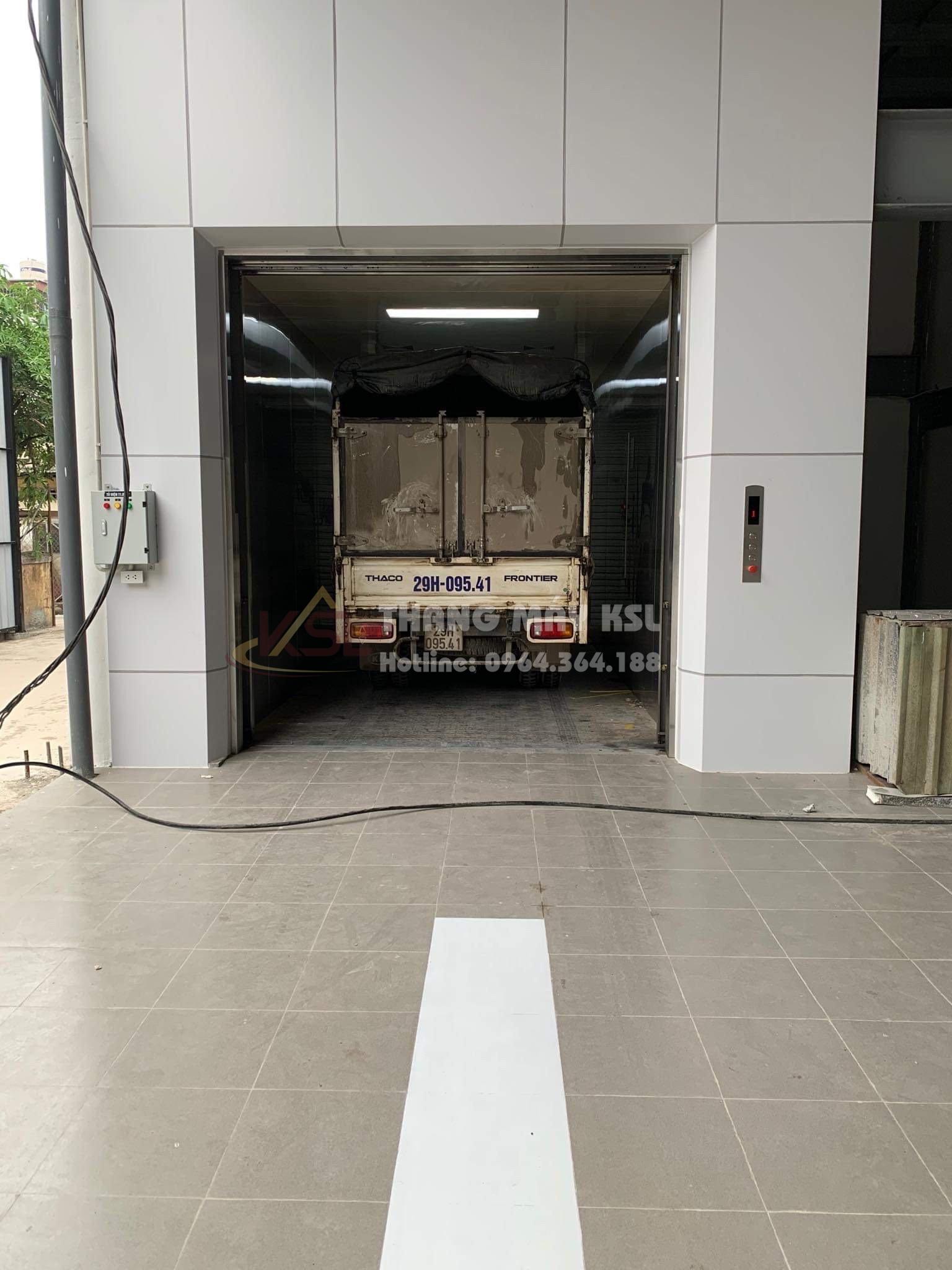 Thang nâng oto 03 Thang nâng oto 03