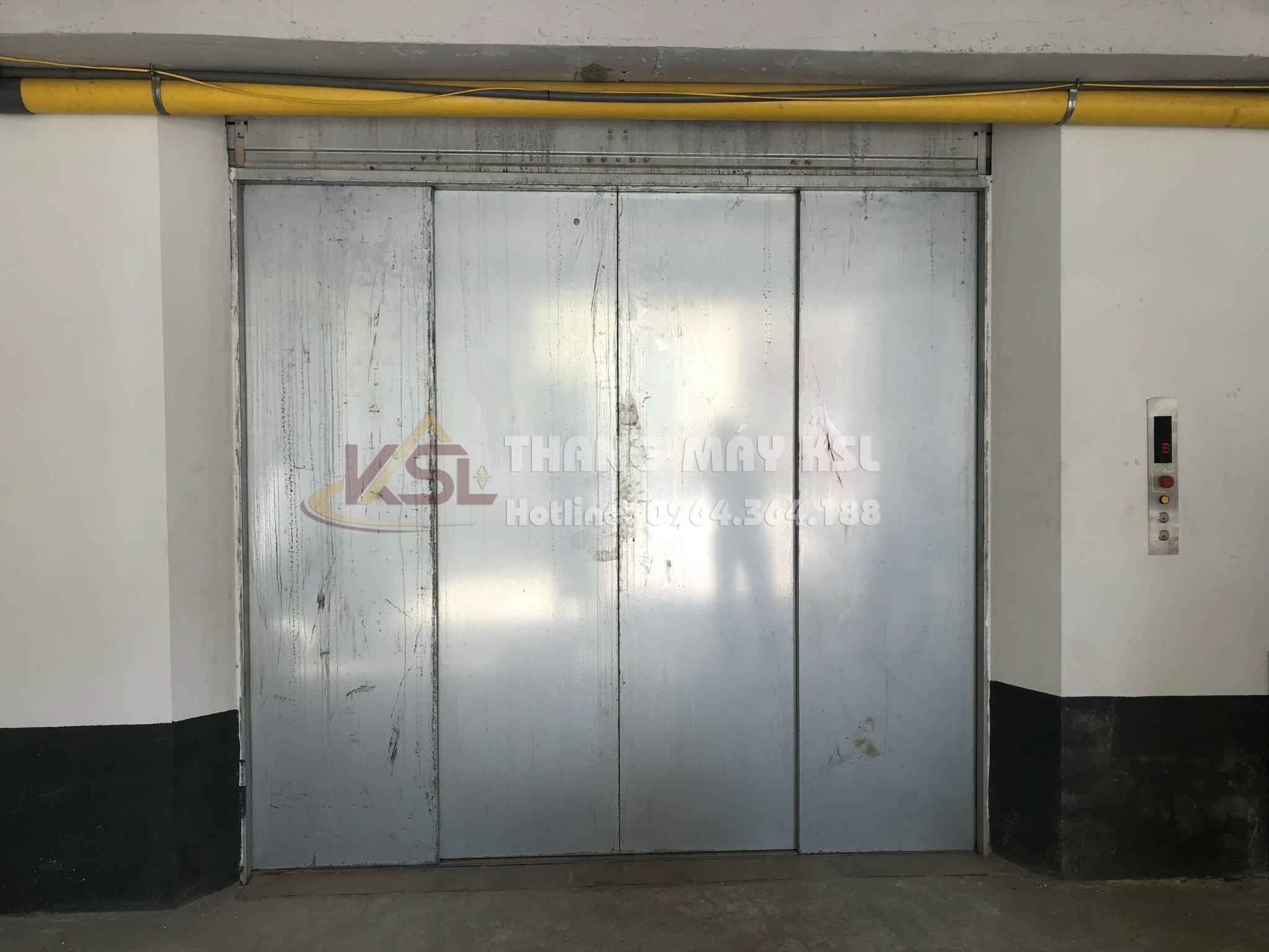 Thang tải hàng 07 Thang tải hàng 07