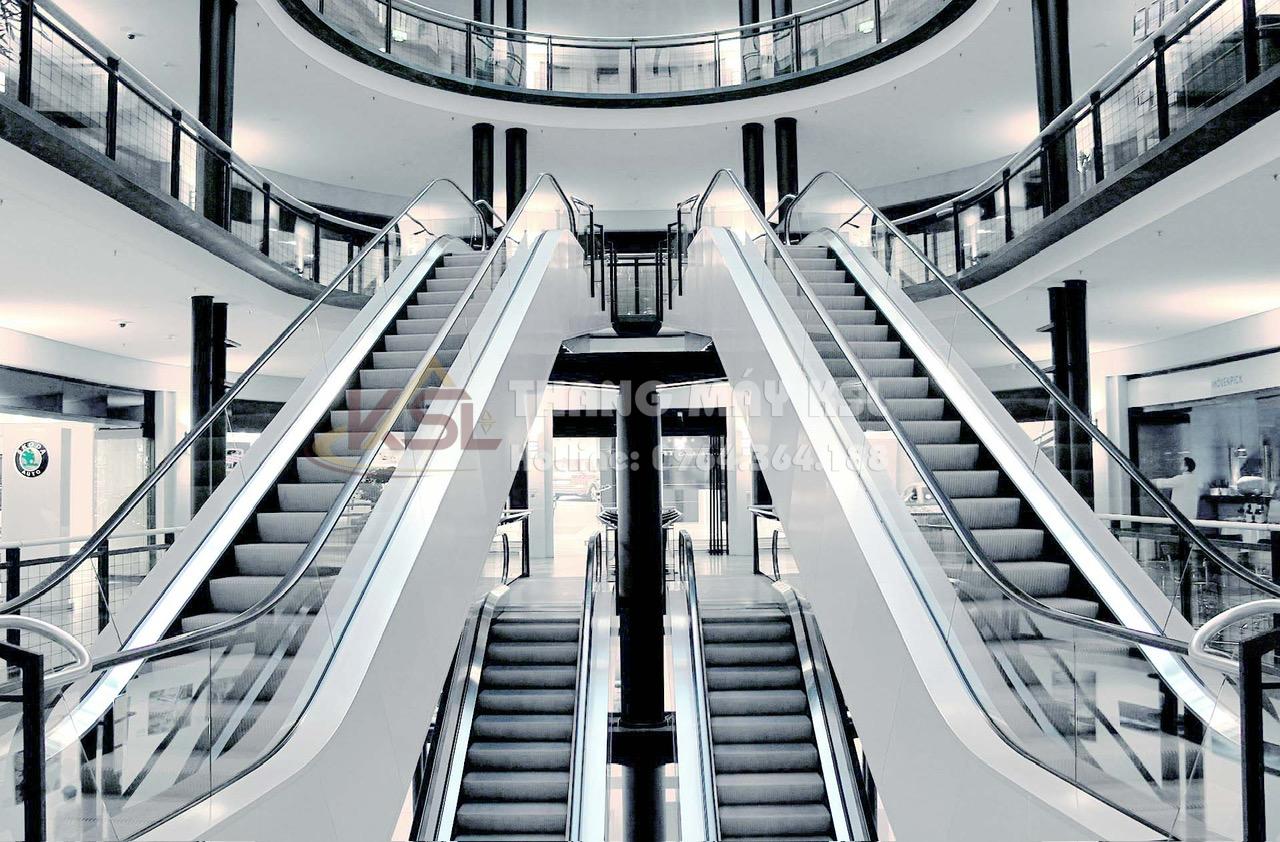 Thang cuốn 04 Thang cuốn 04